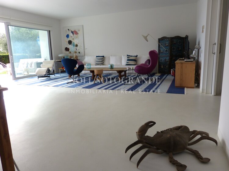 Large luxurious, modern apartment available in Sotogrande Pologardens