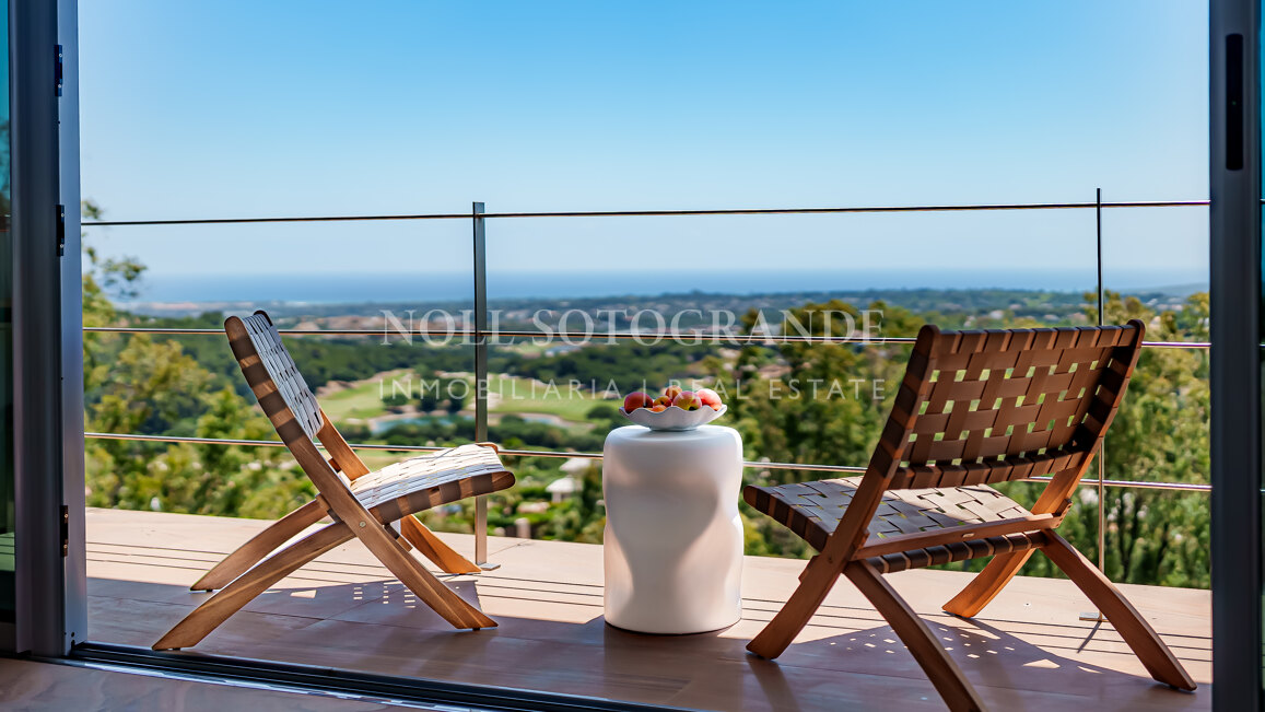 "Bond" Villa mit Meerblick La Reserva de Sotogrande