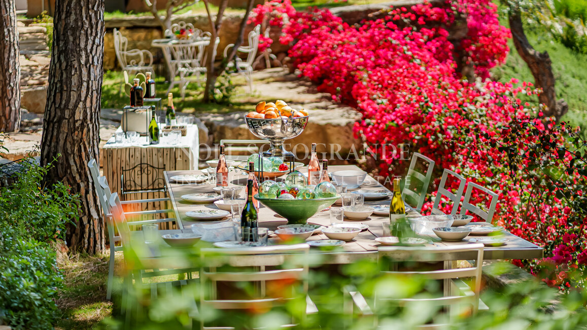 "Bond" Villa mit Meerblick La Reserva de Sotogrande