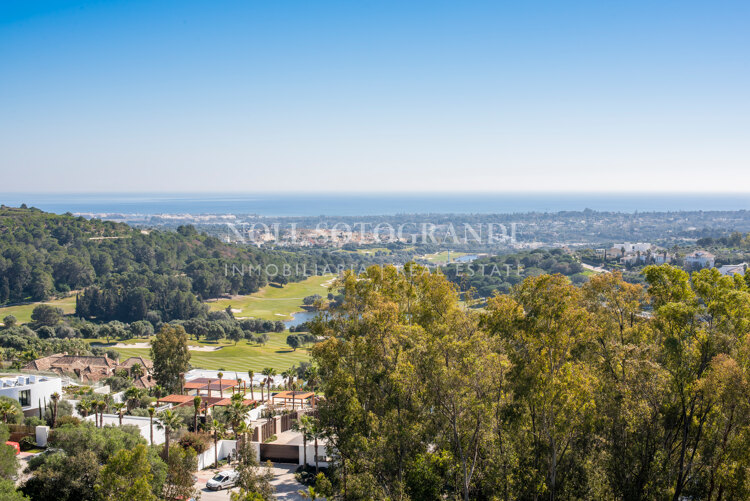 Villa "Bond" for rent La Reserva de Sotogrande