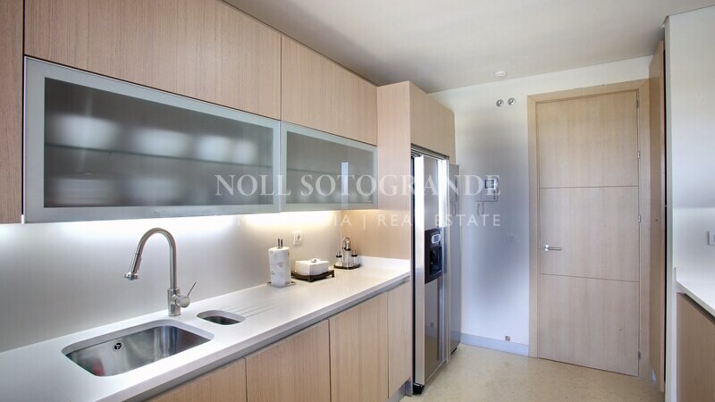 Exklusive Wohnung in der Marina von Sotogrande