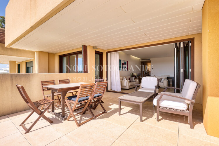 Exclusivo apartamento en la Marina de Sotogrande