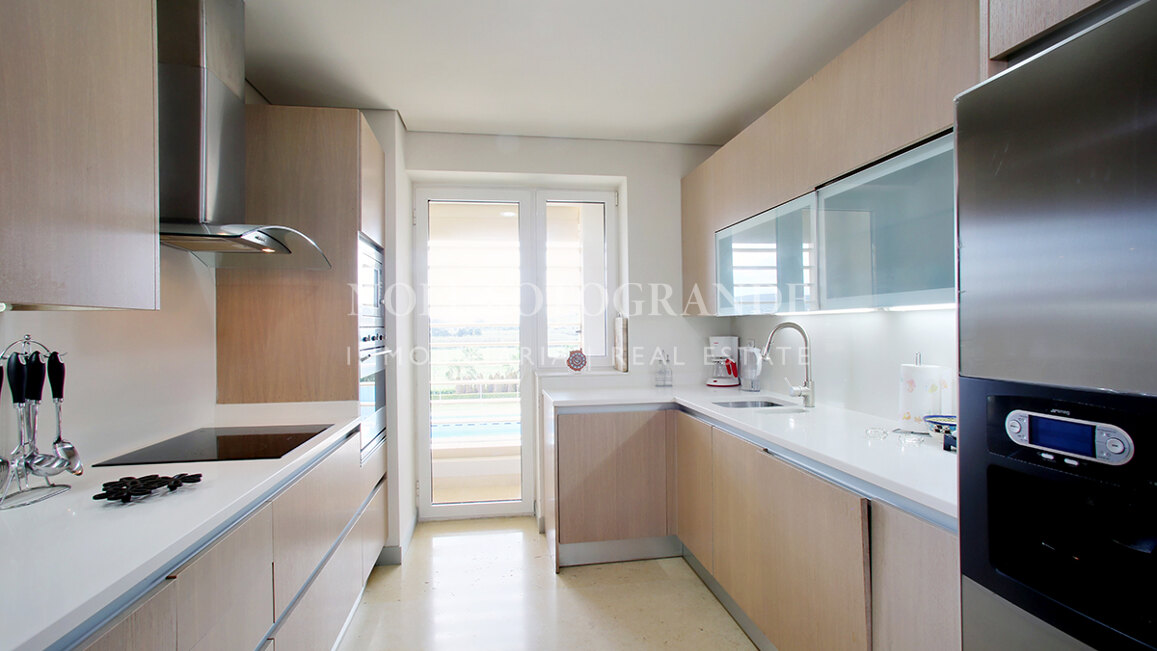 Exclusivo apartamento en la Marina de Sotogrande