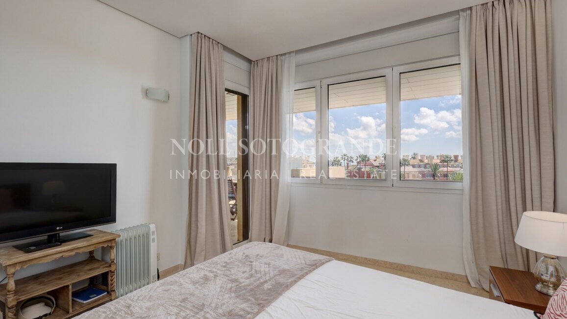 Exclusivo apartamento en la Marina de Sotogrande