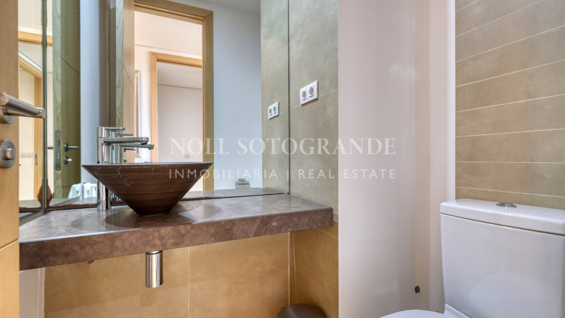Exclusivo apartamento en la Marina de Sotogrande
