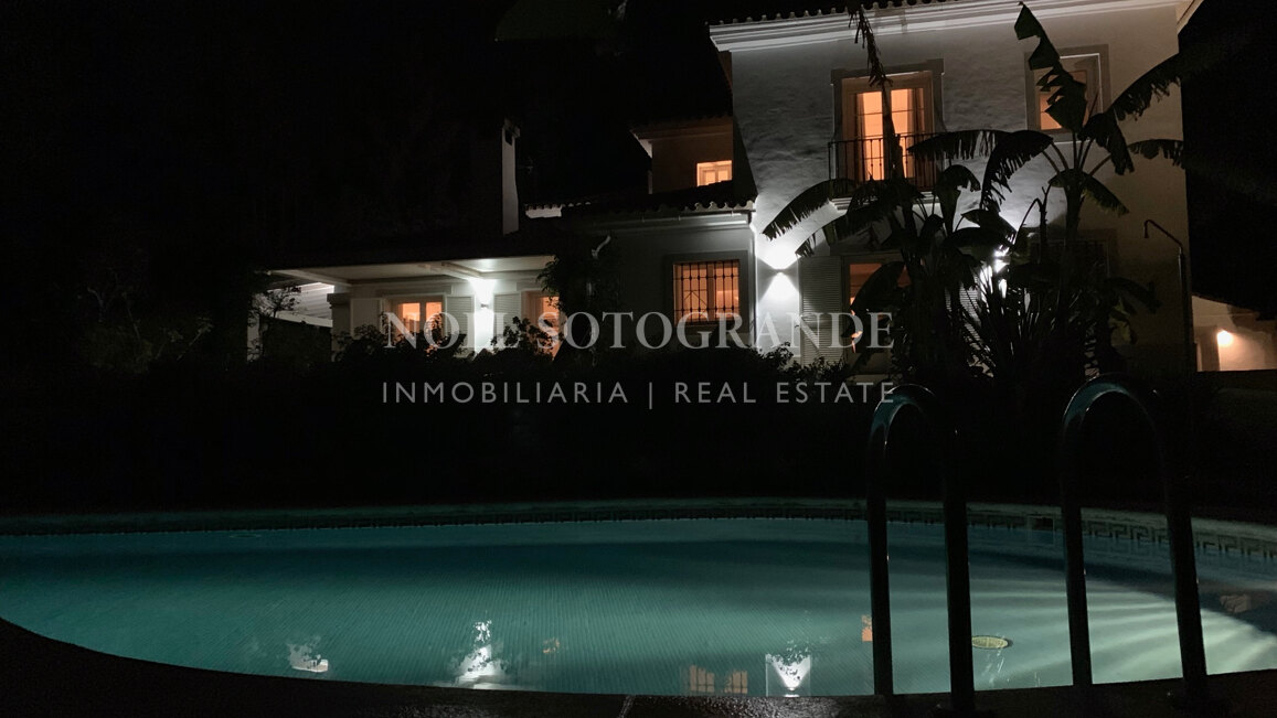 Sehr charmante Villa zur Ferienvermietung in Sotogrande