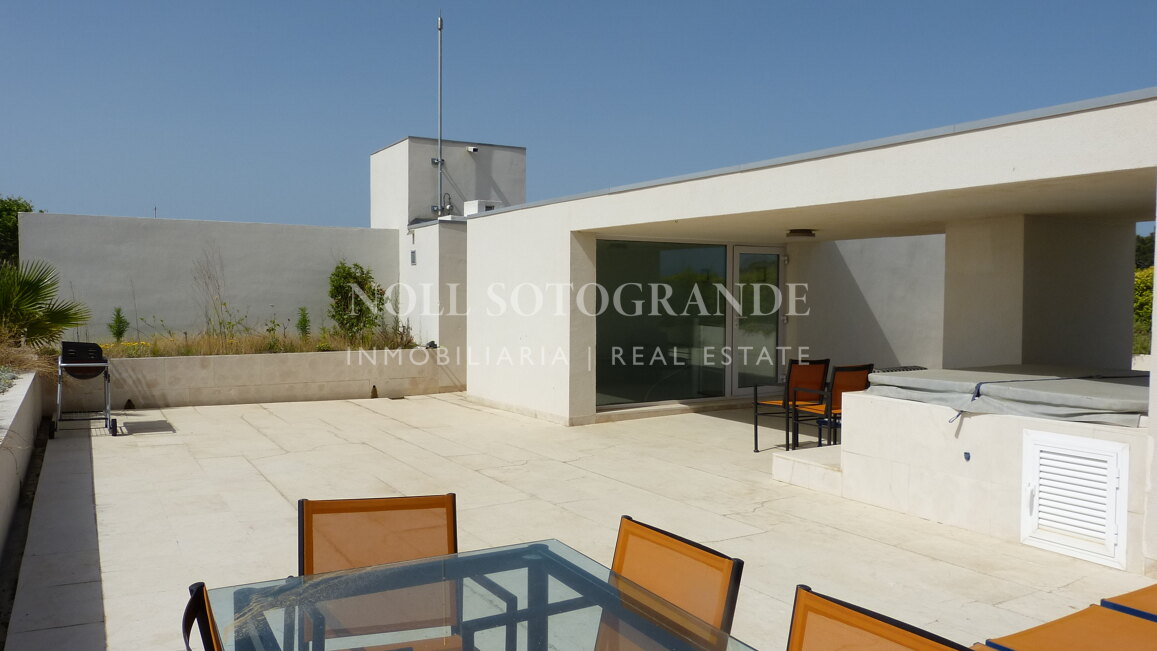 Penthaus in Polo Gardens in Sotogrande Costa zu vermieten