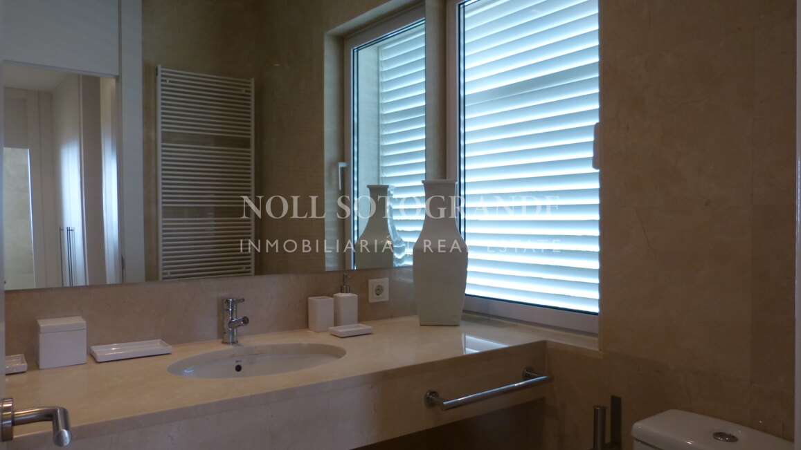 Penthaus in Polo Gardens in Sotogrande Costa zu vermieten