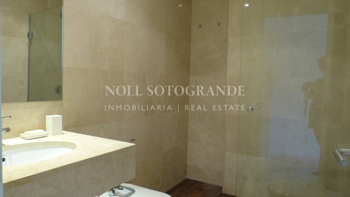 Penthaus in Polo Gardens in Sotogrande Costa zu vermieten