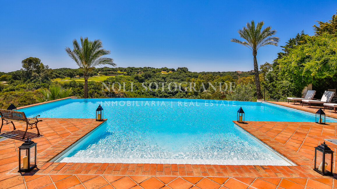 Makellose Villa mit Meer-und Golfblick Sotogrande Alto