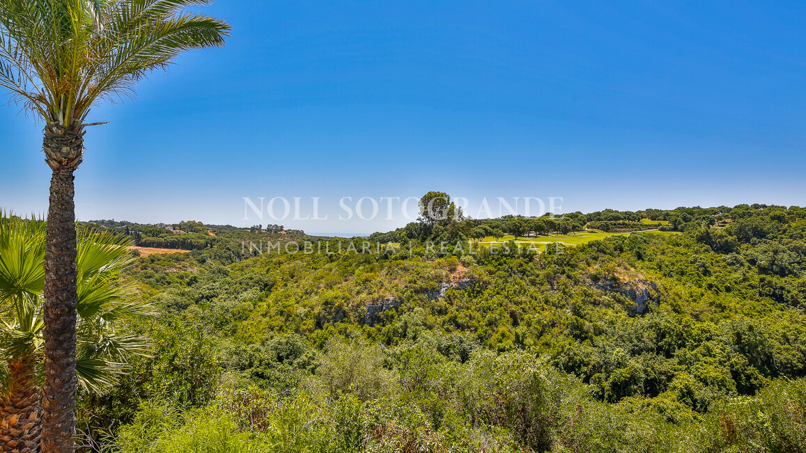 Makellose Villa mit Meer-und Golfblick Sotogrande Alto