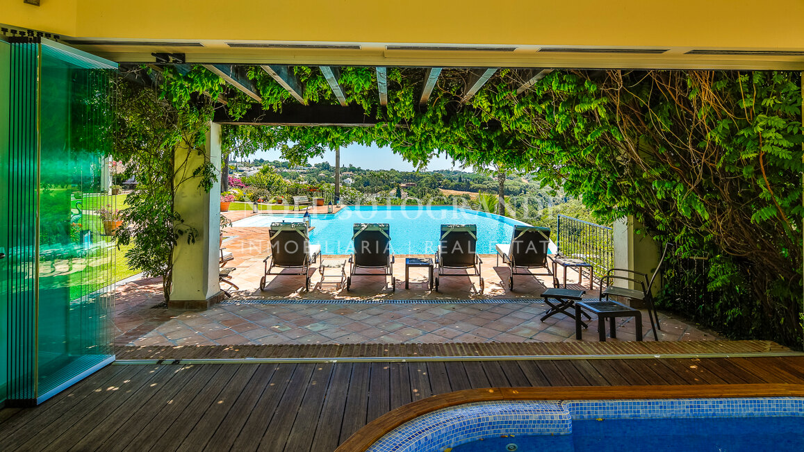 Makellose Villa mit Meer-und Golfblick Sotogrande Alto