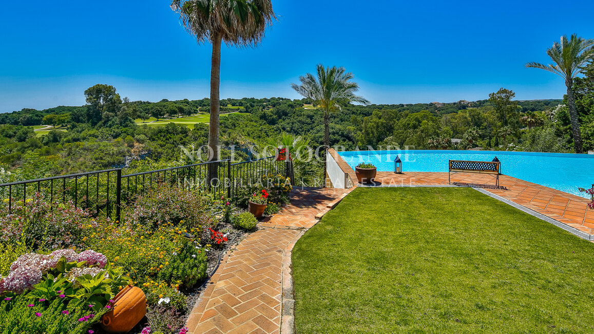 Makellose Villa mit Meer-und Golfblick Sotogrande Alto