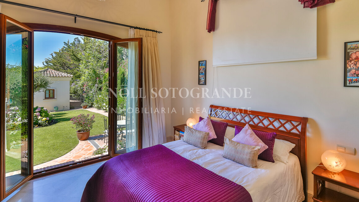 Makellose Villa mit Meer-und Golfblick Sotogrande Alto