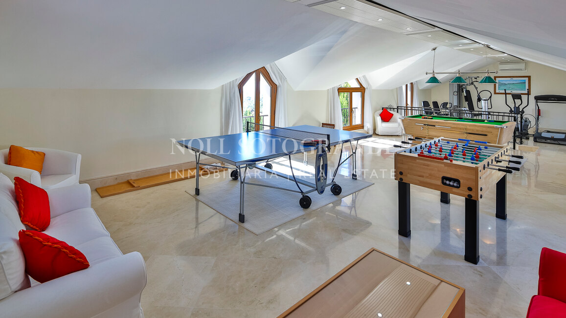 Makellose Villa mit Meer-und Golfblick Sotogrande Alto