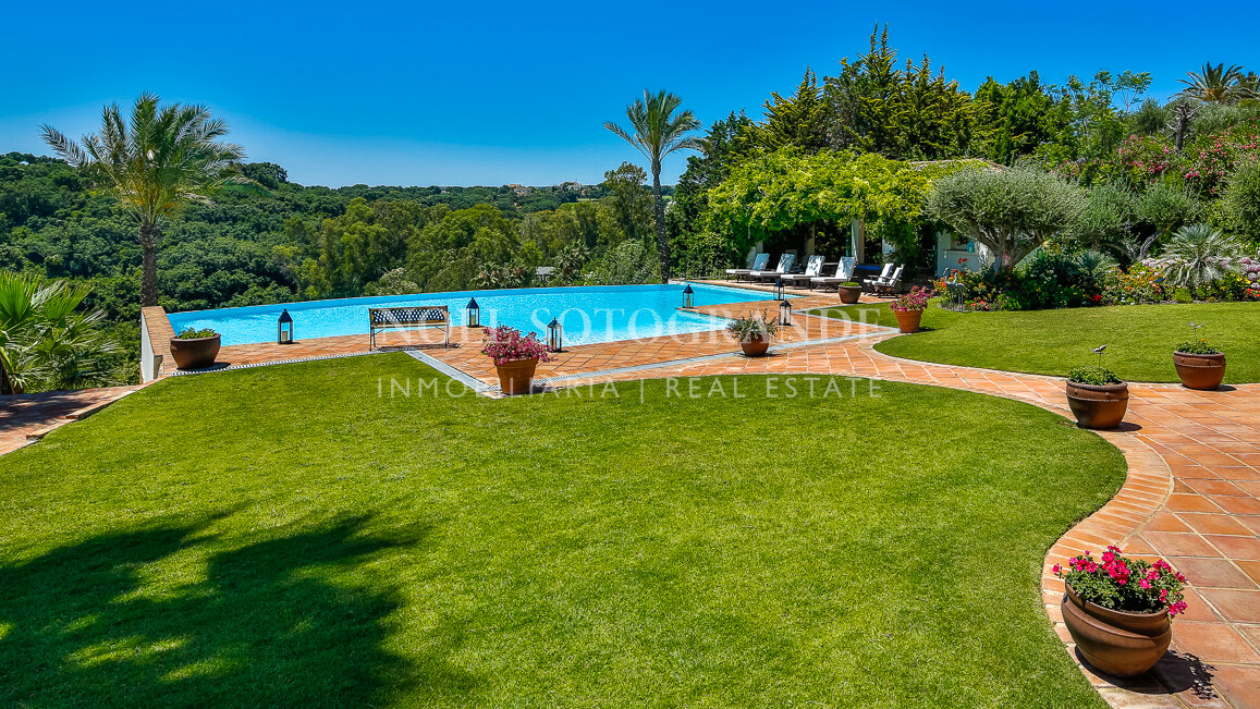 Makellose Villa mit Meer-und Golfblick Sotogrande Alto