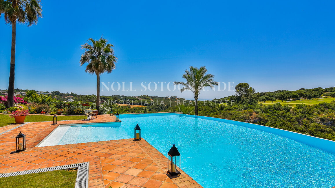Makellose Villa mit Meer-und Golfblick Sotogrande Alto