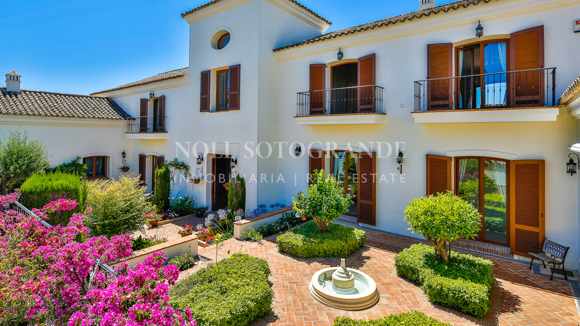 Makellose Villa mit Meer-und Golfblick Sotogrande Alto