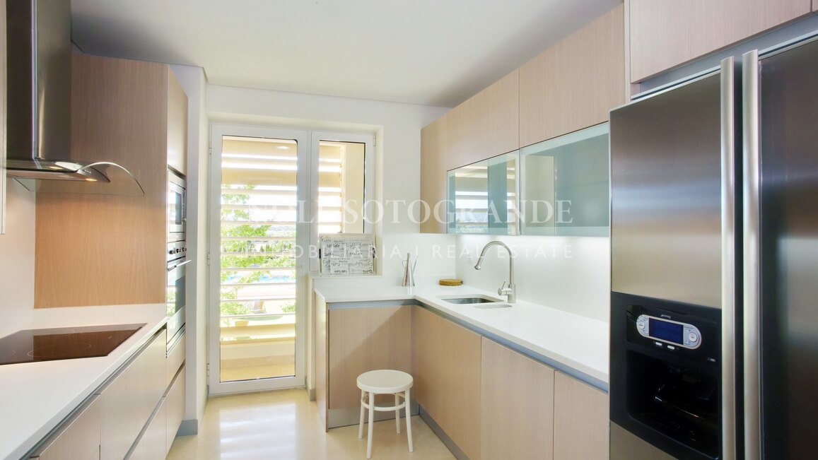 Moderne Wohnung zu vermieten in Ribera del Marlin Sotogrande