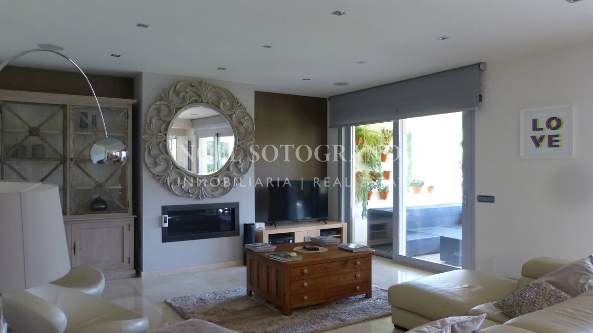 Moderne Villa zur Vermietung in Sotogrande Costa