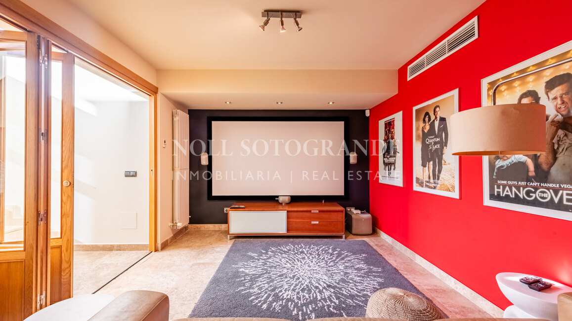 Villa moderna en alquiler en Sotogrande Costa