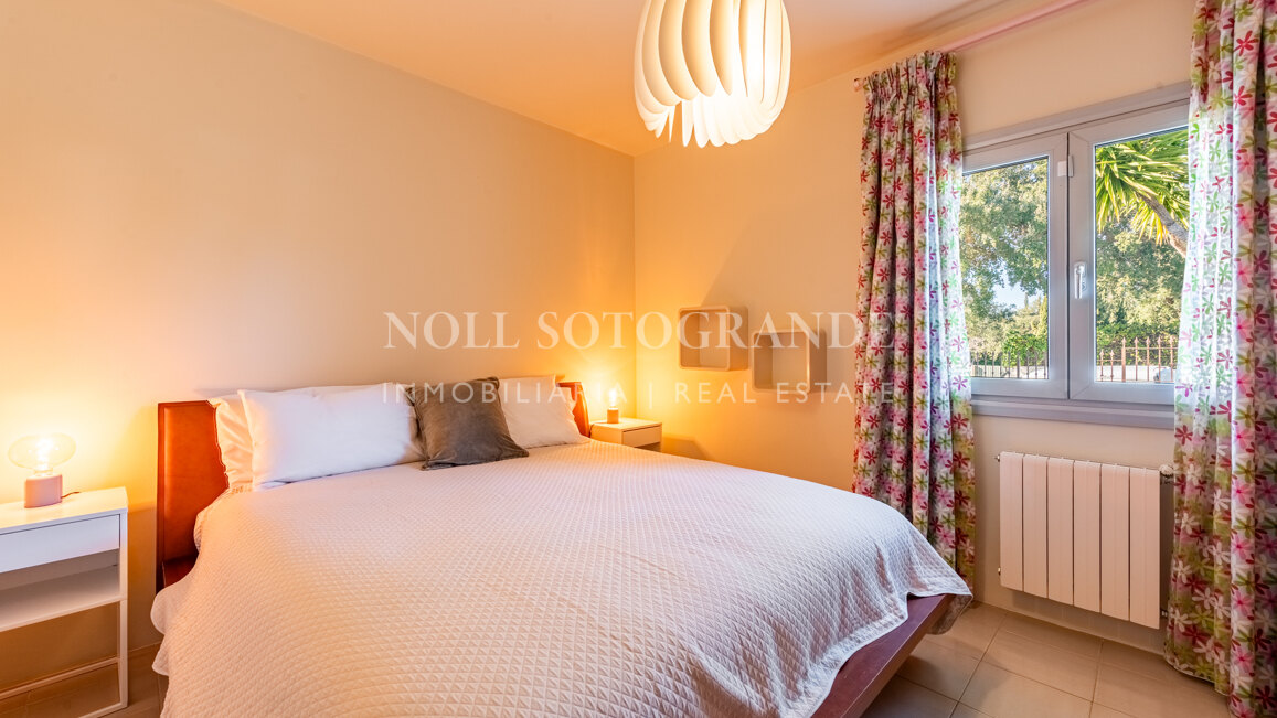 Villa moderna en alquiler en Sotogrande Costa