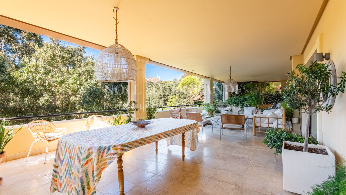 Vier-Zimmer-Wohnung im Erdgeschoss zum Verkauf in Valgrande, Sotogrande