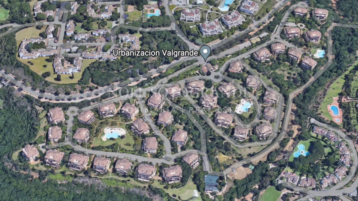 Vier-Zimmer-Wohnung im Erdgeschoss zum Verkauf in Valgrande, Sotogrande