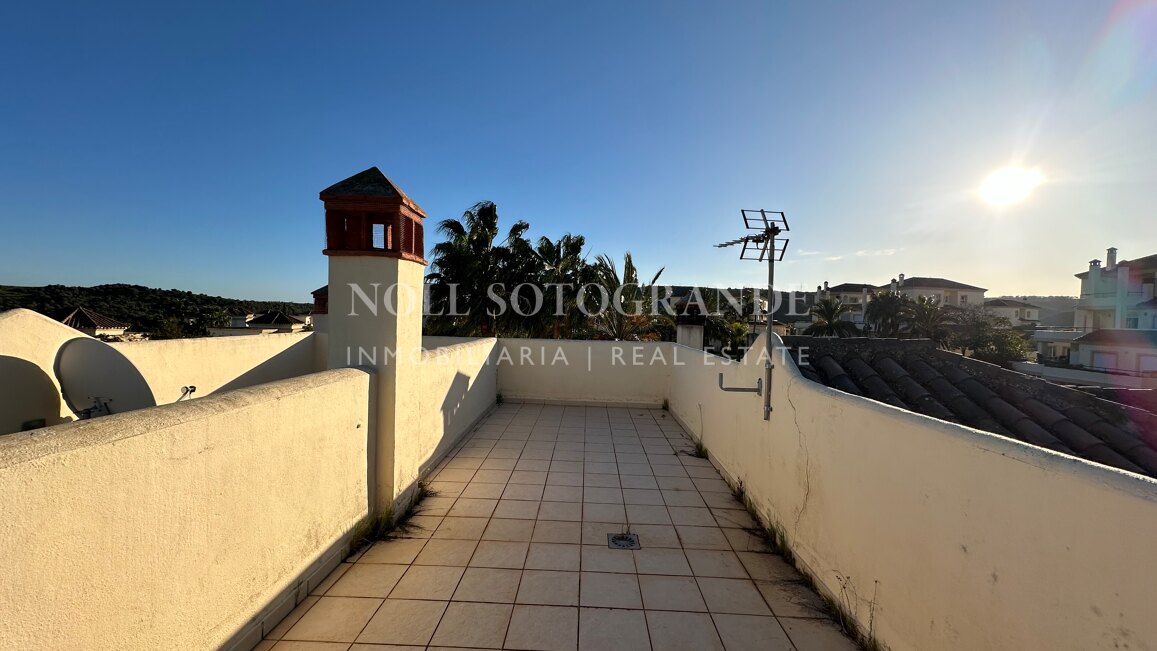 Reihenhaus mit Garten in San Roque Club für Langzeitvermietung