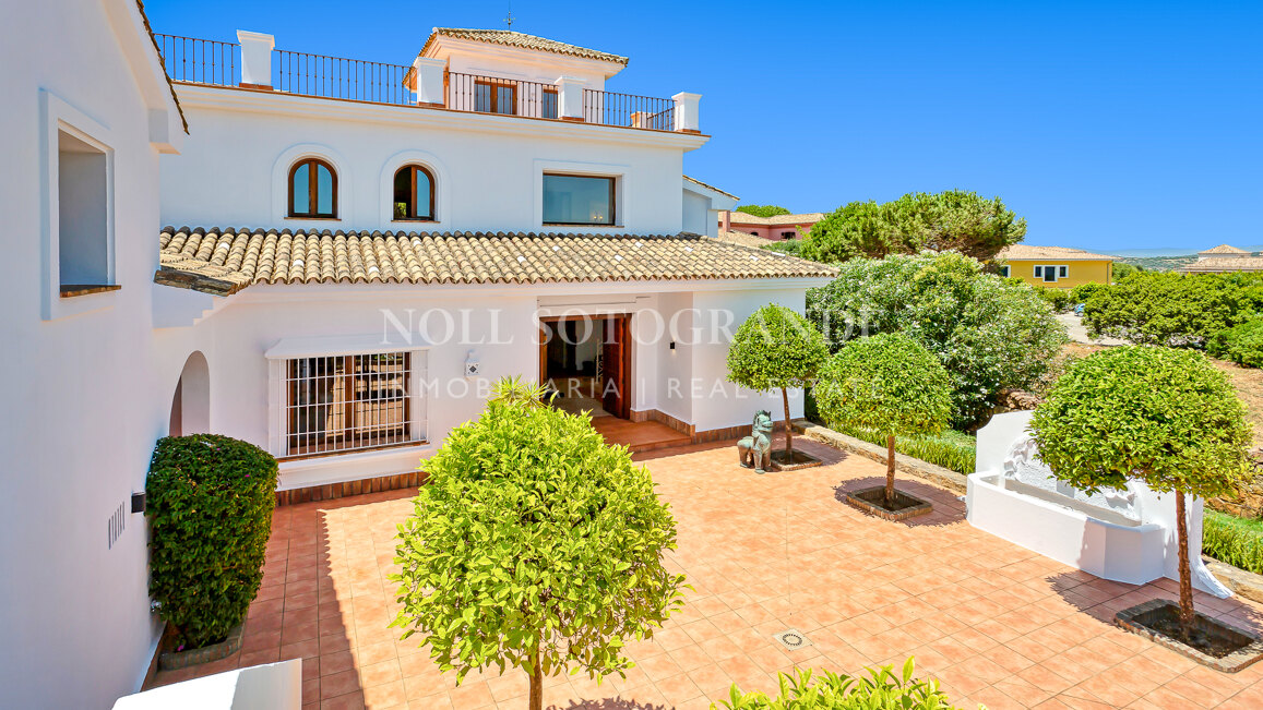 Villa in der Nähe der Internationalen Schule Sotogrande zu vermieten