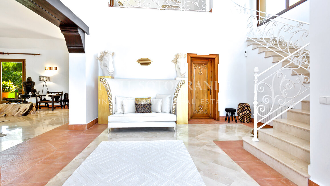 Villa in der Nähe der Internationalen Schule Sotogrande zu vermieten