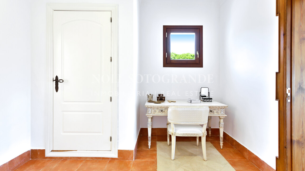 Villa in der Nähe der Internationalen Schule Sotogrande zu vermieten