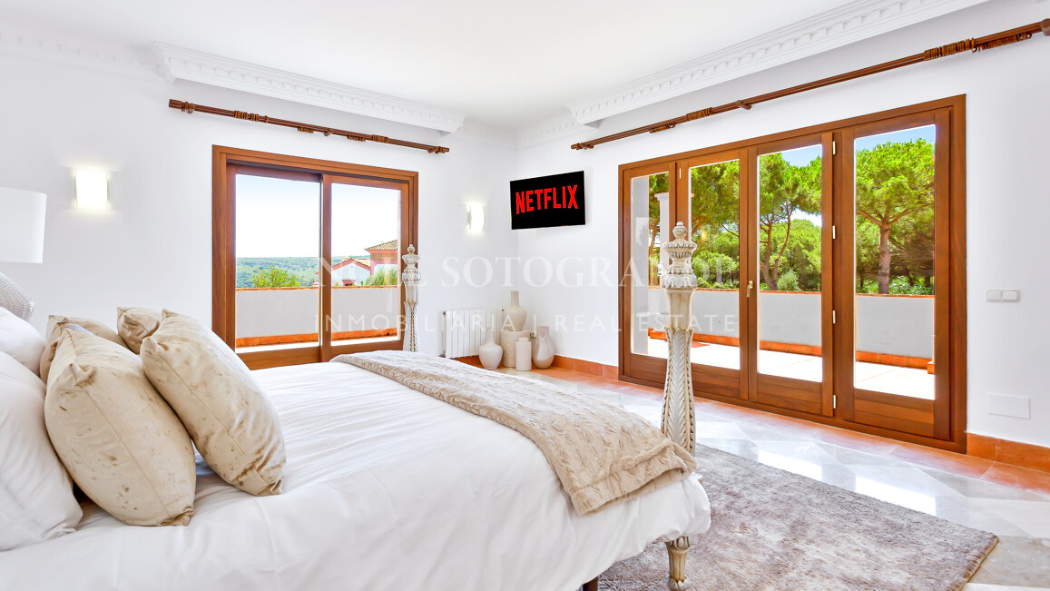 Villa in der Nähe der Internationalen Schule Sotogrande zu vermieten