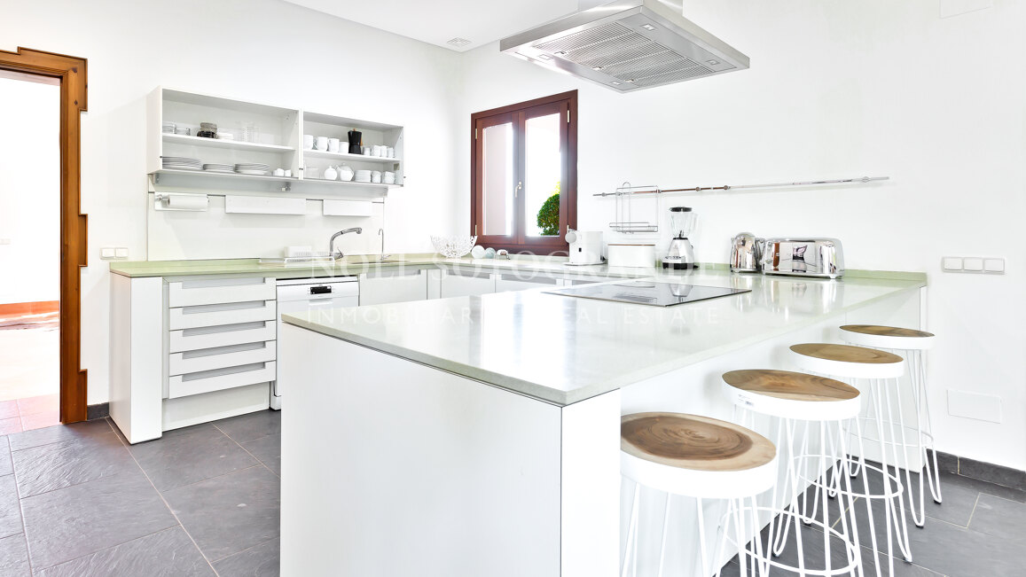 Villa in der Nähe der Internationalen Schule Sotogrande zu vermieten