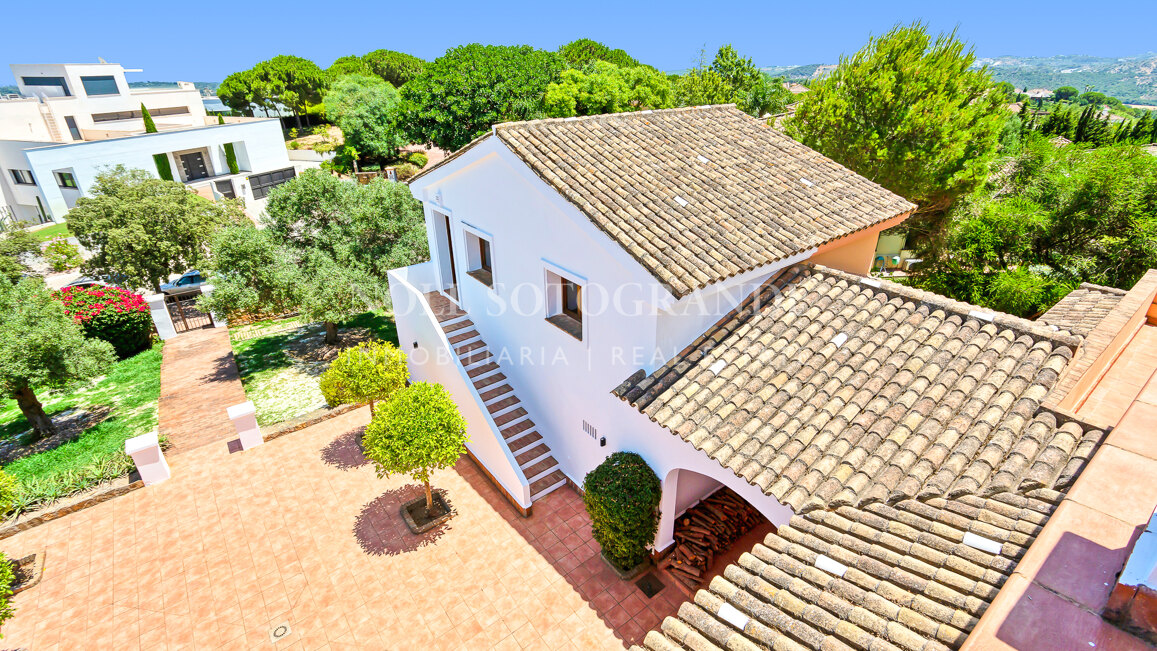 Villa in der Nähe der Internationalen Schule Sotogrande zu vermieten