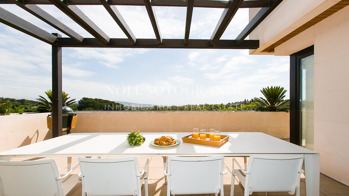 Maisonette-Wohnung zur Vermietung in Hacienda Valderrama, Sotogrande