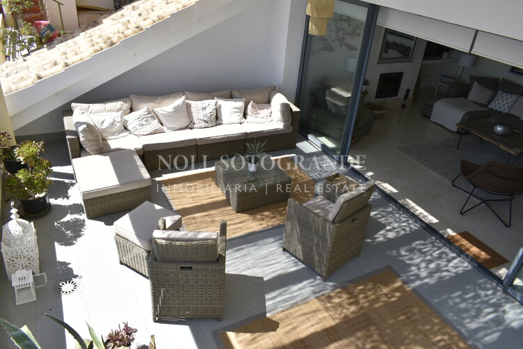 Penthouse with private pool in Ribera de Alboaire for holiday rentals