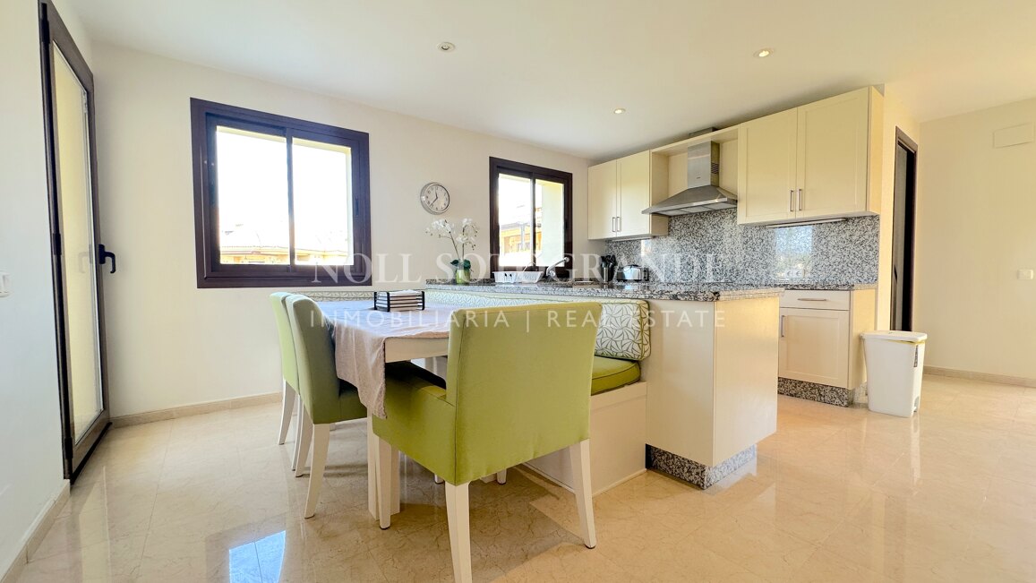 Luxuriöses Penthouse mit 4 Schlafzimmern zur Miete in Valgrande, Sotogrande