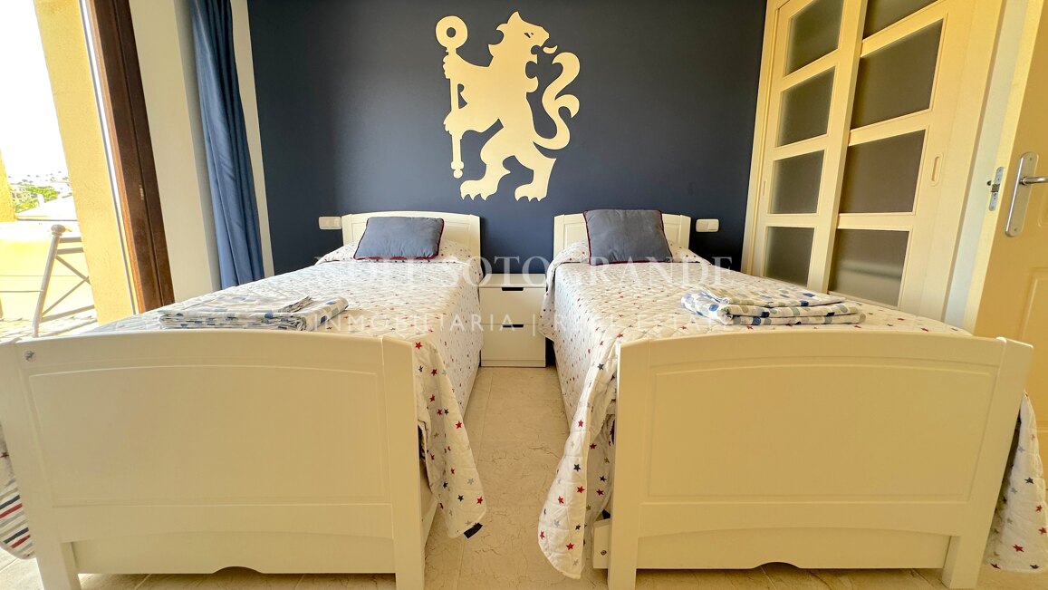 Luxuriöses Penthouse mit 4 Schlafzimmern zur Miete in Valgrande, Sotogrande