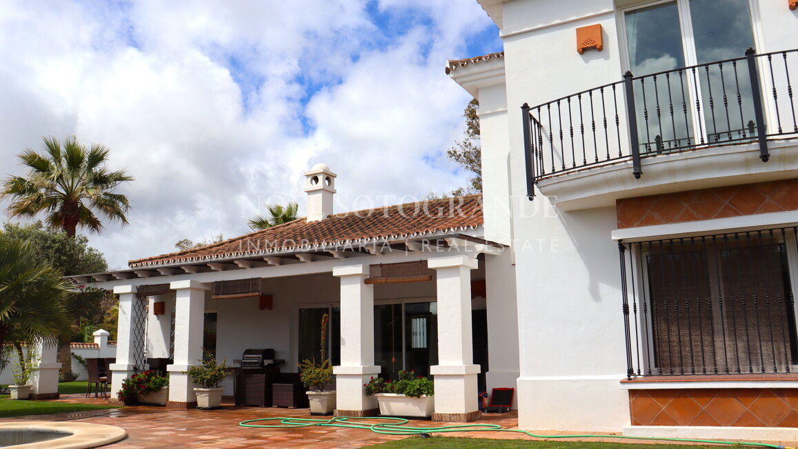 Charmante Villa mit 4 Schlafzimmern in Sotogrande Costa zur Ferienvermietung
