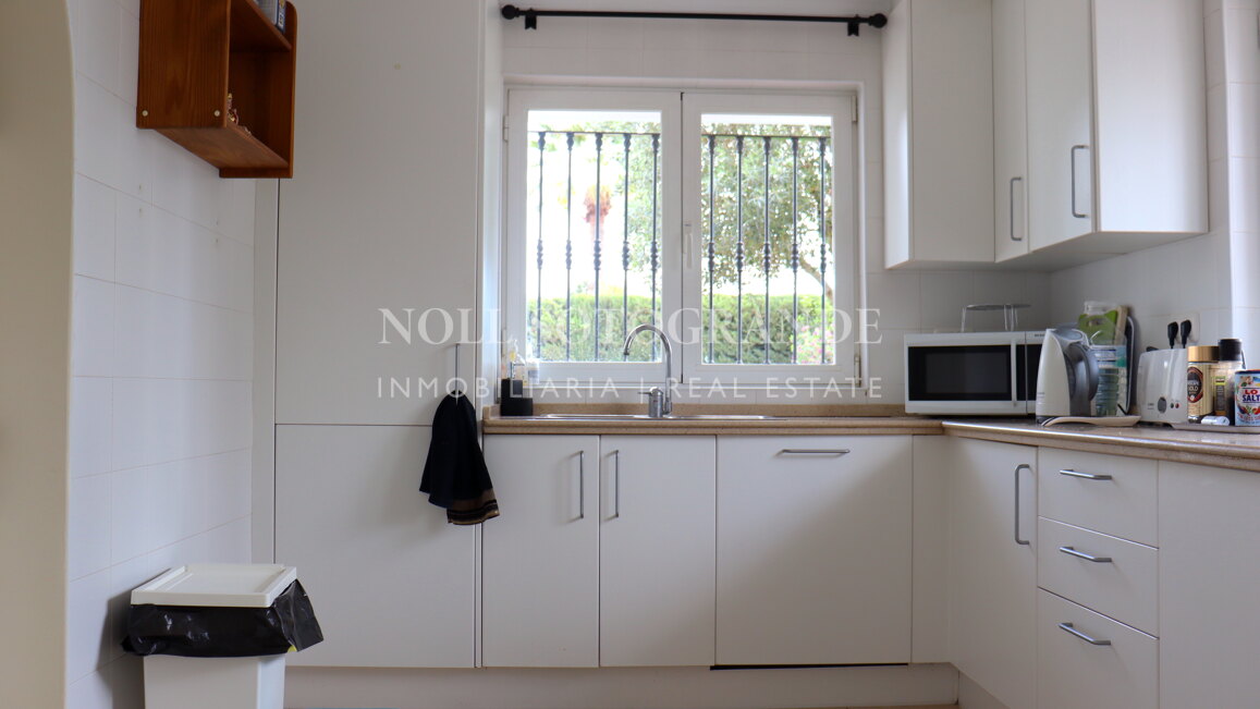 Charmante Villa mit 4 Schlafzimmern in Sotogrande Costa zur Ferienvermietung