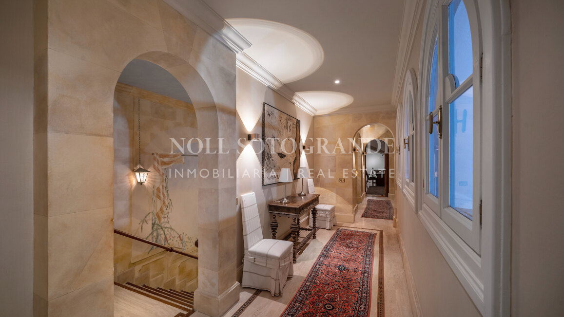 Zeitlos elegante Villa zum Verkauf erste Golflinie San Roque Club