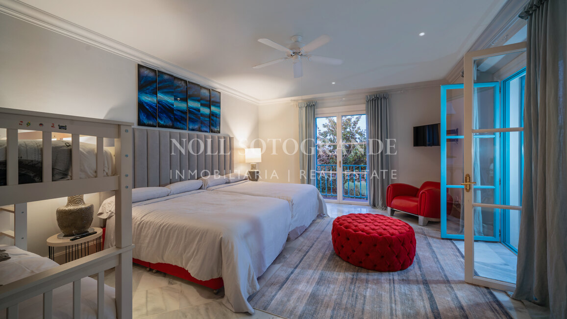 Zeitlos elegante Villa zum Verkauf erste Golflinie San Roque Club