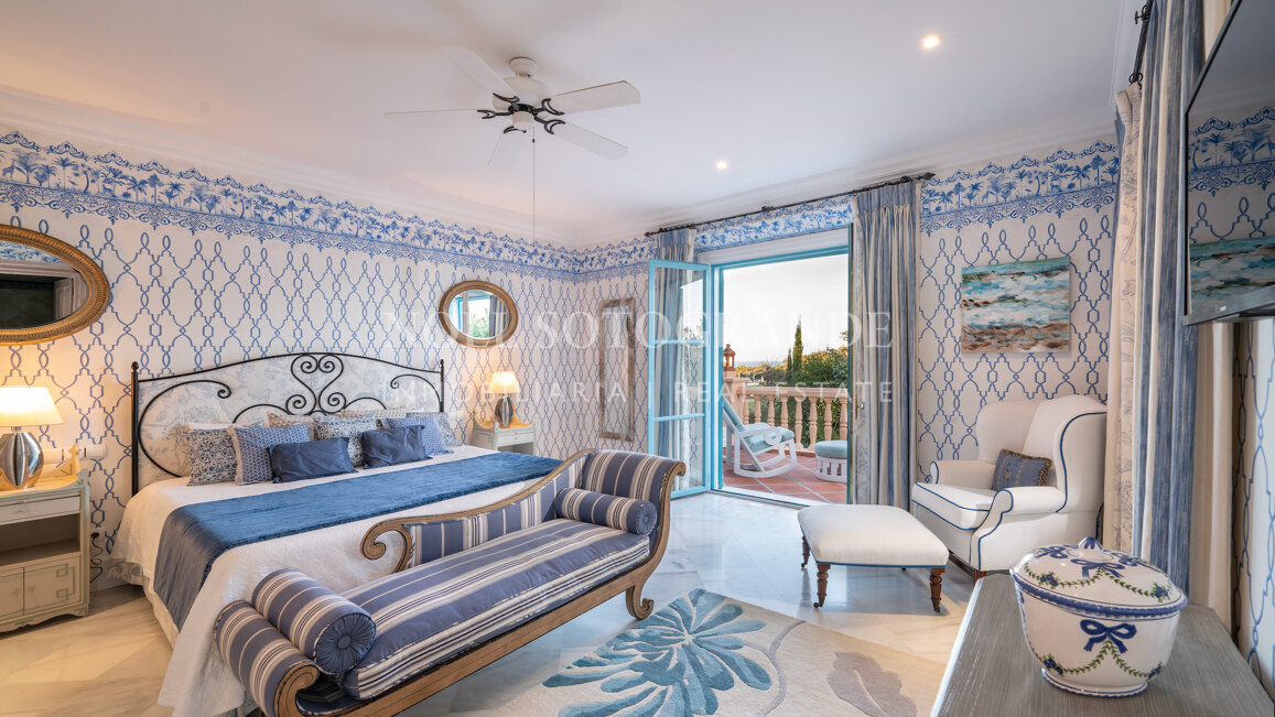 Zeitlos elegante Villa zum Verkauf erste Golflinie San Roque Club