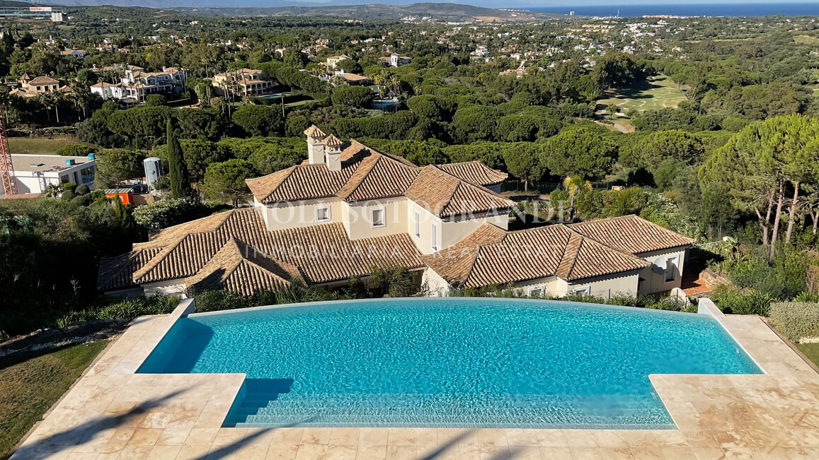 Luxuriöse Villa zu vermieten in Sotogrande Alto