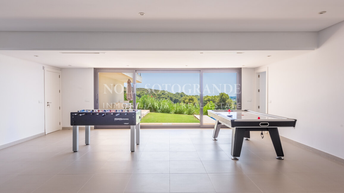 Villa Nandi verfügbar für Kurzzeitvermietungen in La Reserva