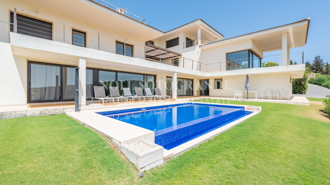 Villa Nandi verfügbar für Kurzzeitvermietungen in La Reserva