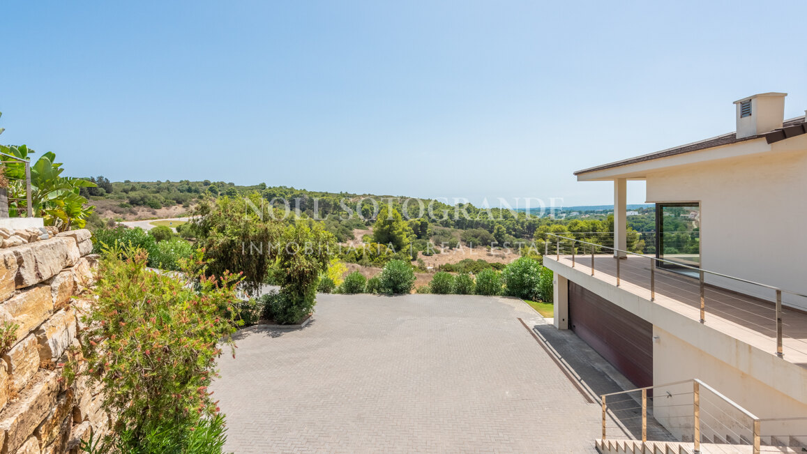 Villa Nandi verfügbar für Kurzzeitvermietungen in La Reserva