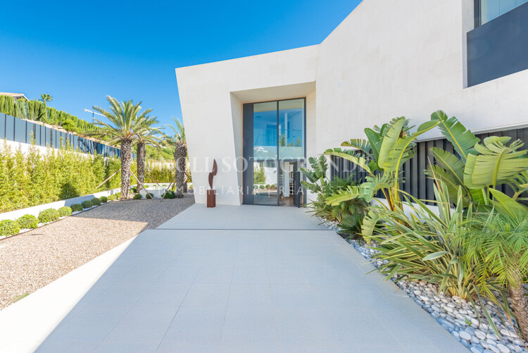 Villa moderna de nueva construcción en venta - La Reserva de Sotogrande