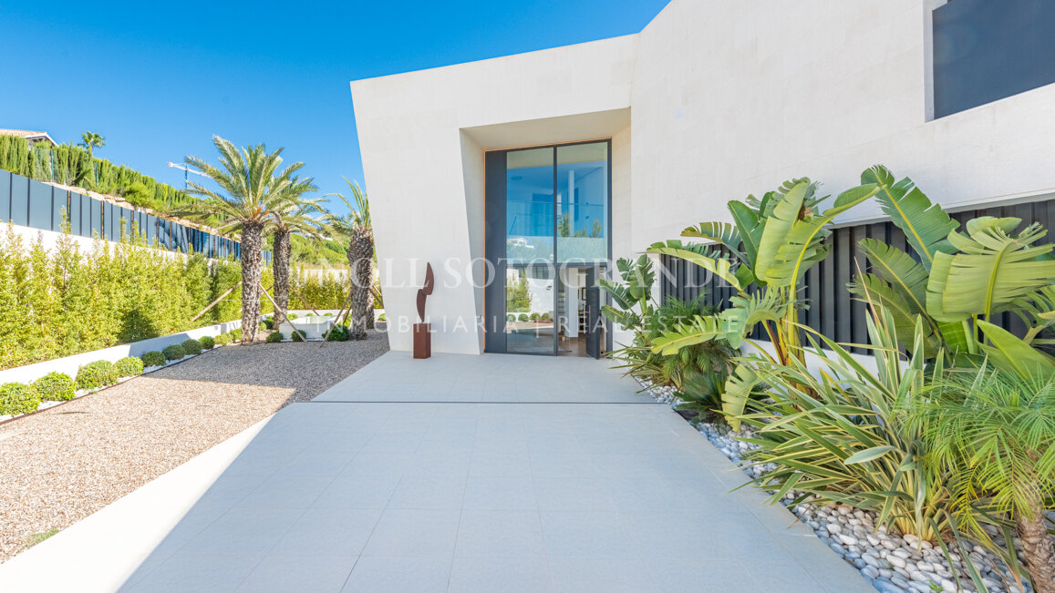 Neu gebaute moderne Villa zum Verkauf - La Reserva de Sotogrande